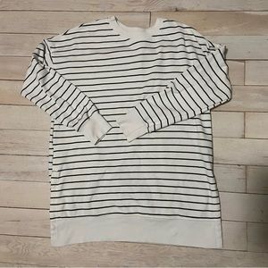 Old navy/size small/striped/black white/crewneck sweater